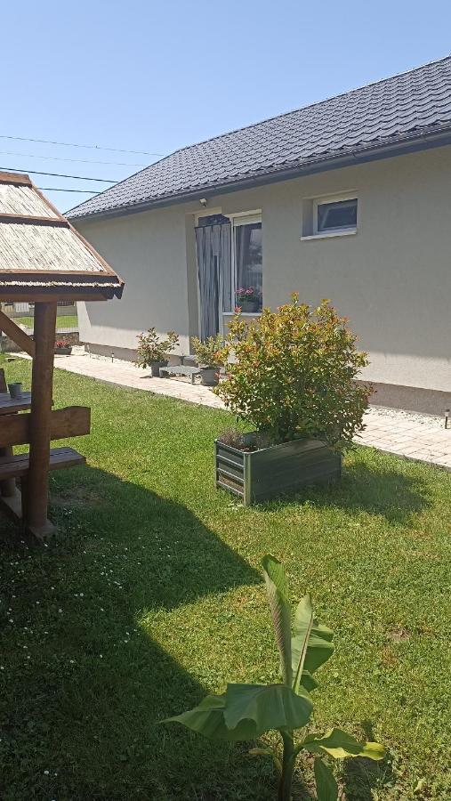 Süni apartman Ordacsehi Dış mekan fotoğraf